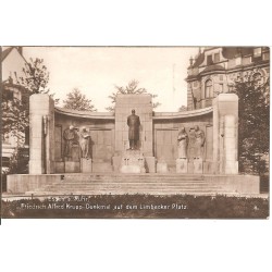 AK - Essen a. Ruhr - Friedrich Alfred Krupp-Denkmal a. d. Limbecker Platz (NW)