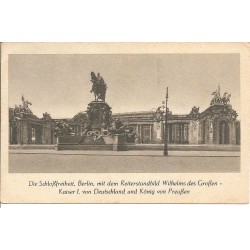 AK - Die Schloßfreiheit, Berlin mit dem Reiterstandbild (BE)